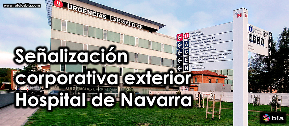 El Hospital Universitario de Navarra, ubicado en Pamplona, ha implementado recientemente un nuevo sistema de señalización exterior, en colaboración con la destacada empresa 