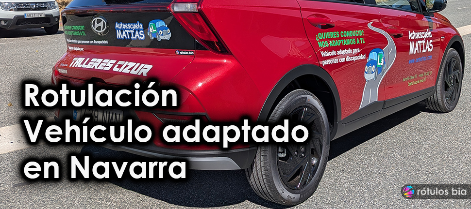En Rótulos Bia hemos realizado la rotulación personalizada del nuevo vehículo adaptado de Autoescuela Matías, un proyecto que combina diseño, vinilo e imagen corporativa para trasladar la identidad de la marca a un nuevo soporte.